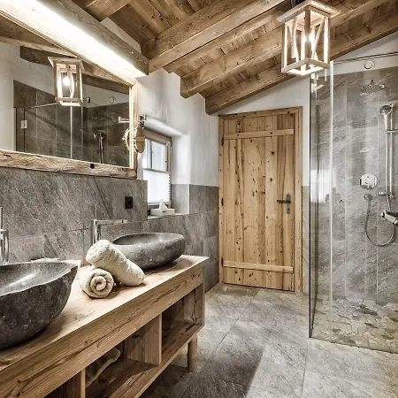 בקתה Huettendorf Ladizium לאדיס