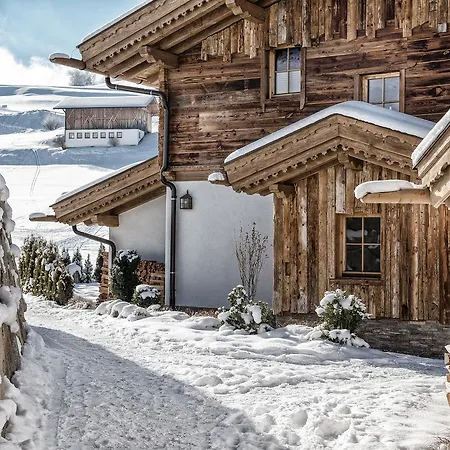 Chalet Huettendorf Ladizium Ladis