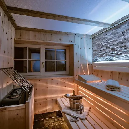 Huettendorf Ladizium בקתה