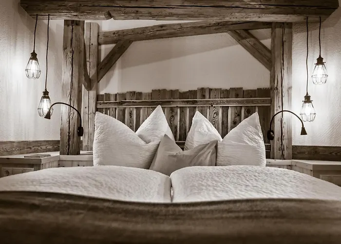 هوتيندورف لاديزيوم * لاديس