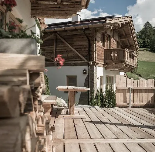 Huettendorf Ladizium Alpstuga Ladis